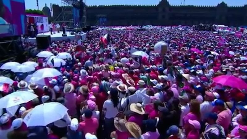 Elecciones en México: La "Marea Rosa" reúne a más de 95,000 asistentes.