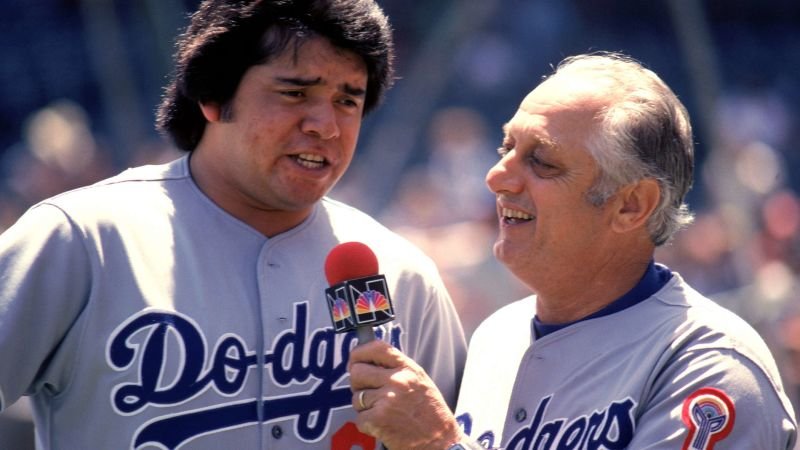Fernando Valenzuela: Una leyenda impresionante tanto en el juego como en la vida