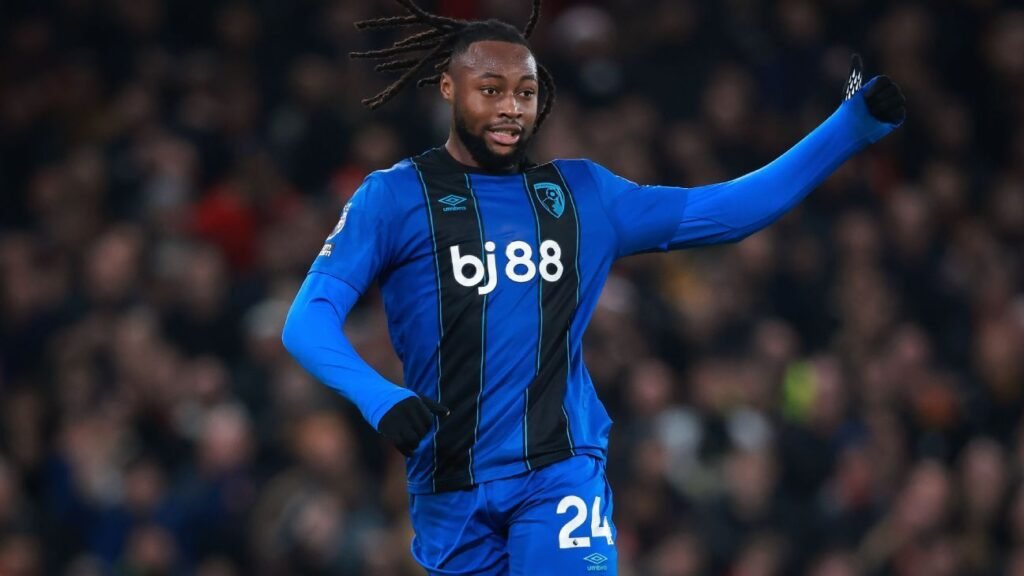 Fichajes al rojo vivo: el Man. United intenta anticiparse al City en la carrera por un jugador