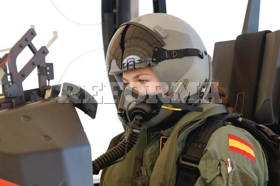 La Princesa Leonor emprende su primer vuelo en solitario