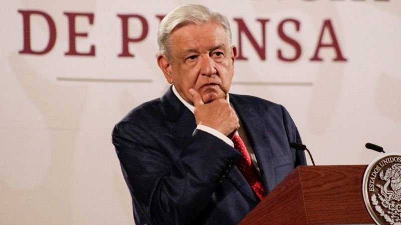 La reforma de López Obrador avanza en México y propone la eliminación de siete organismos autónomos.