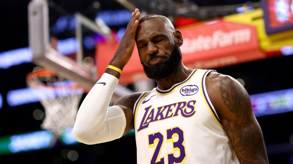 Lakers: Proceso de "reestructuración" tras la reunión