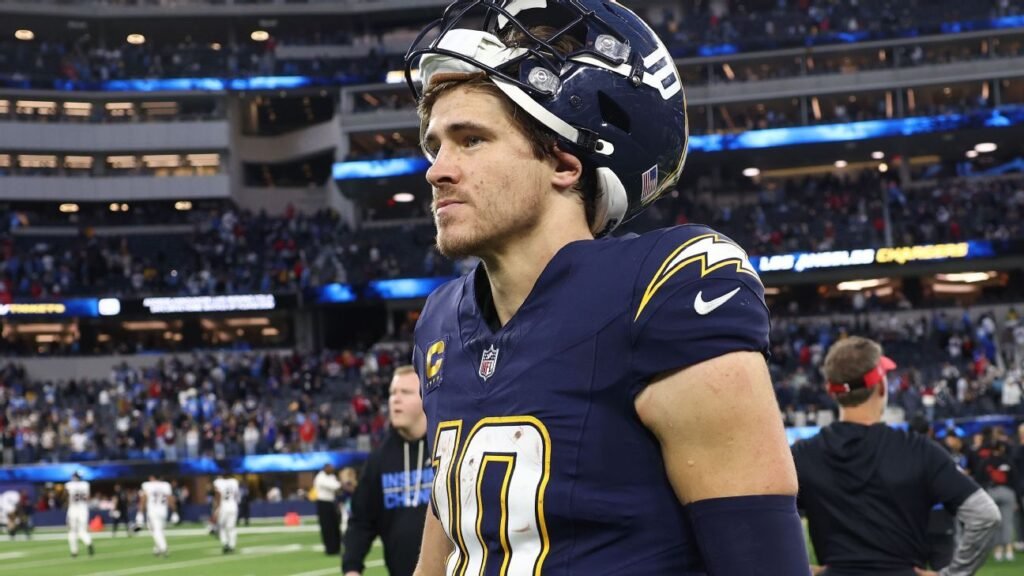 Los Chargers darán descanso a Herbert; Lance tomará la titularidad