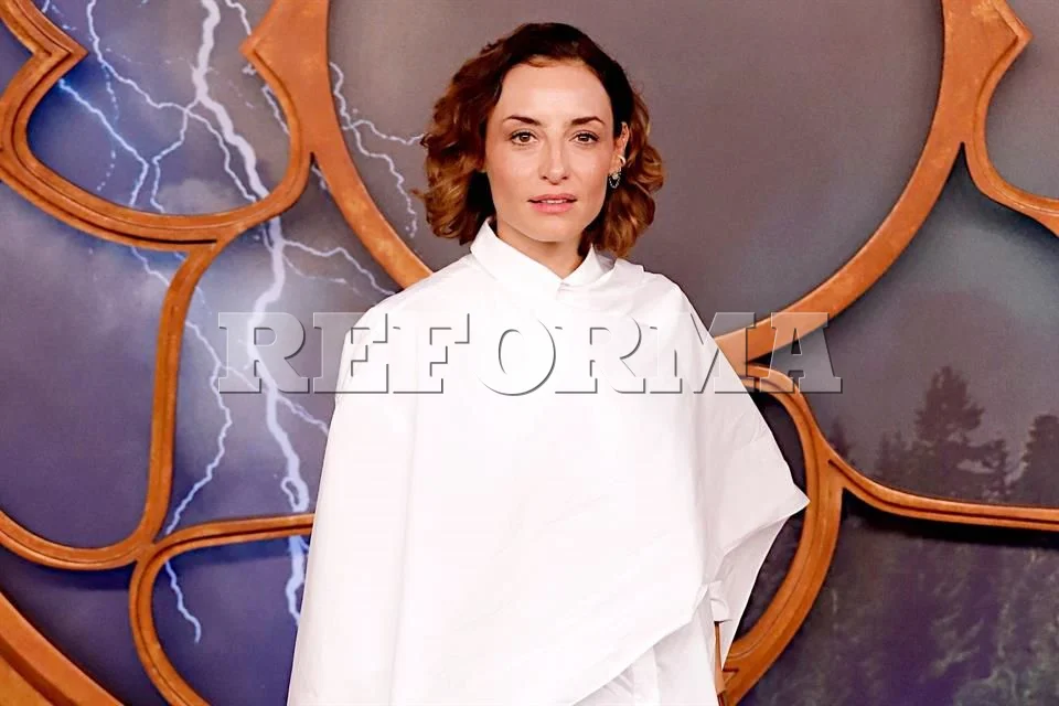 Marimar Vega: Una mujer que enfrenta desafíos y triunfa en su trayectoria profesional