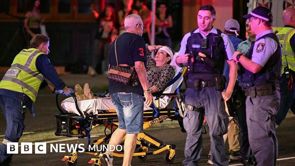 Tiroteo en Bondi Beach: al menos 15 víctimas en un evento de la comunidad judía en la famosa playa de Australia
