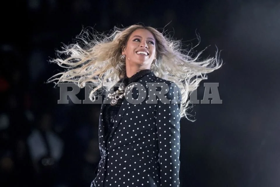 ¡Beyoncé se convierte en la primera milmillonaria del mundo del entretenimiento!