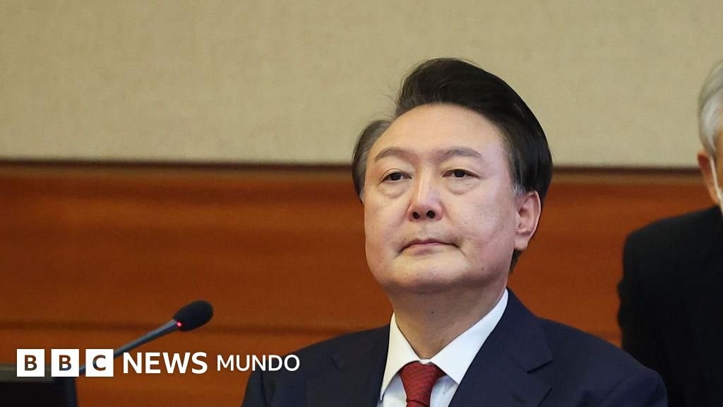 Ex presidente de Corea del Sur, Yoon Suk-yeol, recibe cadena perpetua por insurrección tras imponer la ley marcial en 2024.