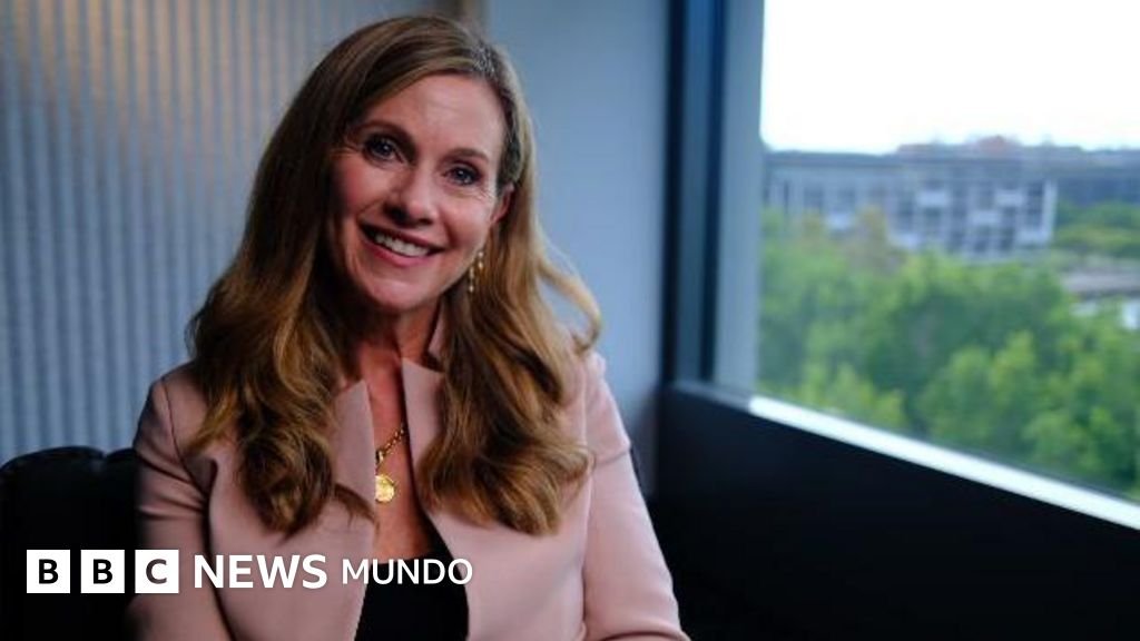 La mujer con la tarea de alejar a los niños de las redes sociales.