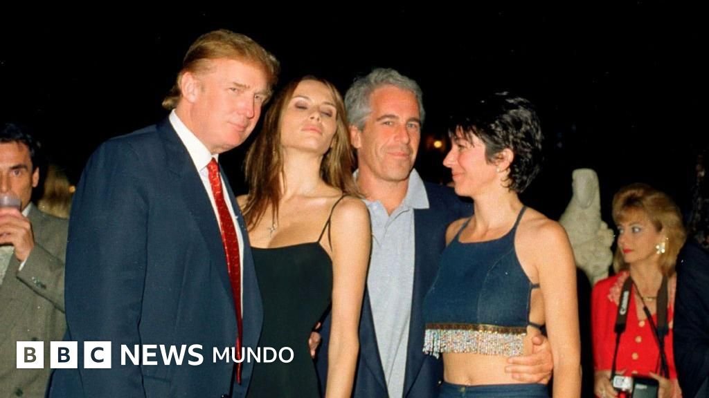 Un antiguo jefe de policía afirmó que Trump le comentó en 2006 que "todo el mundo" estaba al tanto del comportamiento de Epstein.