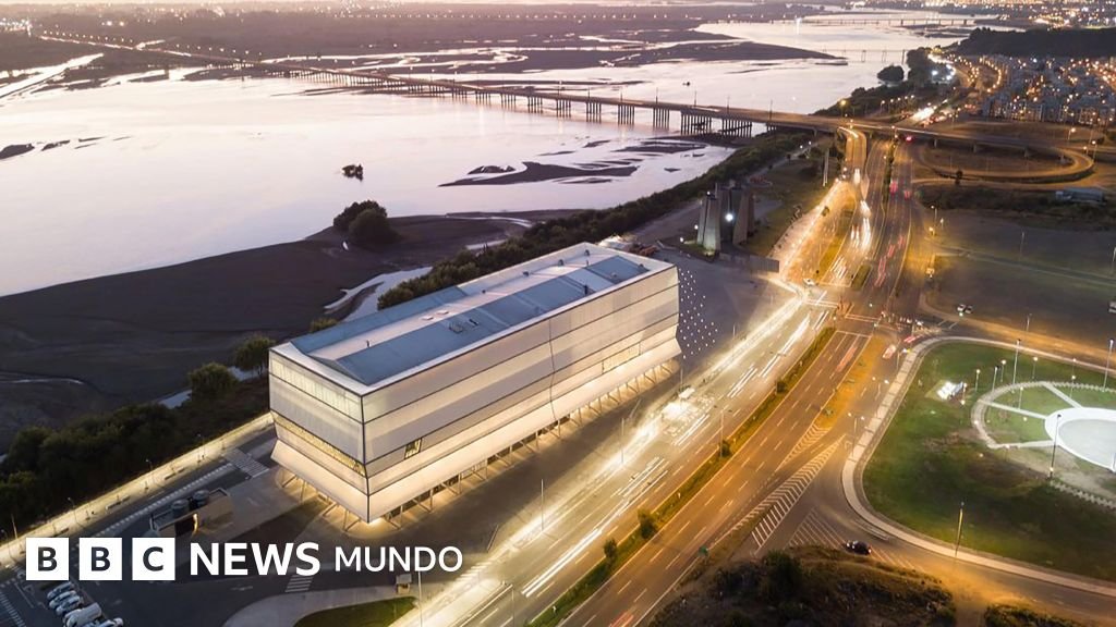 7 arquitecturas icónicas del chileno Smiljan Radić, galardonado con el premio Pritzker, considerado el "Nobel de la arquitectura"