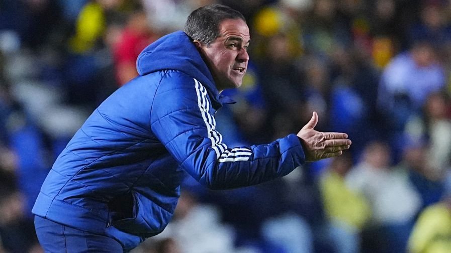 Jardine reconoce su culpa en la derrota abultada y los fallos del América