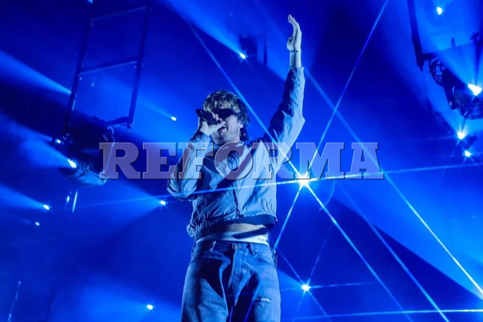 Joe Keery: Descubre su Talento Musical como DJO