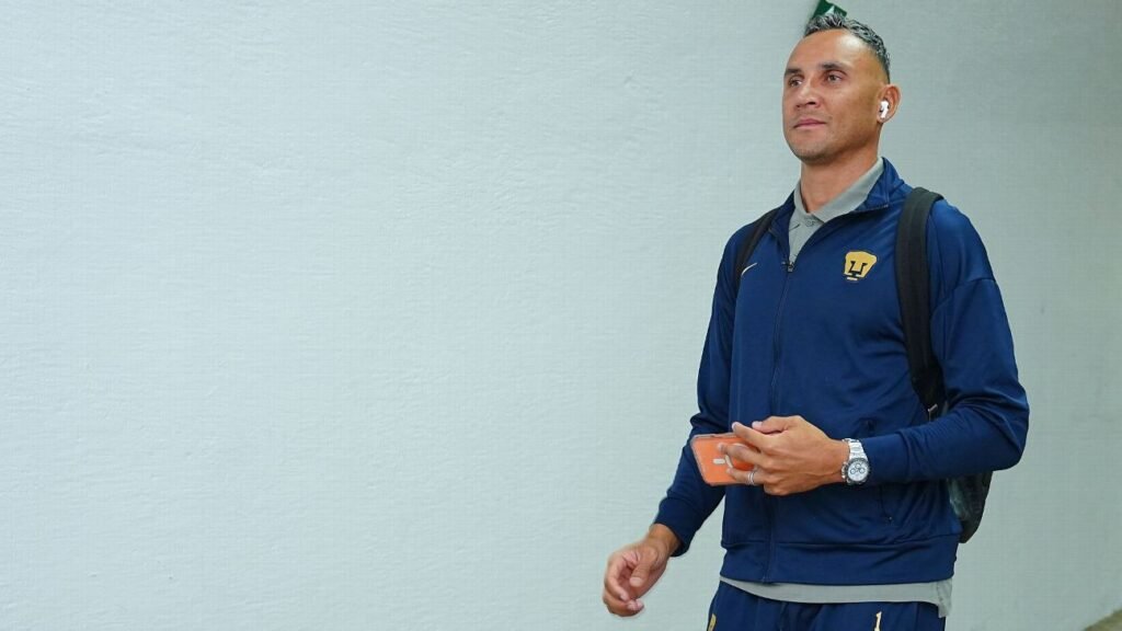 Keylor Navas descarta la primera propuesta de Pumas; contempla opciones en Europa y la MLS