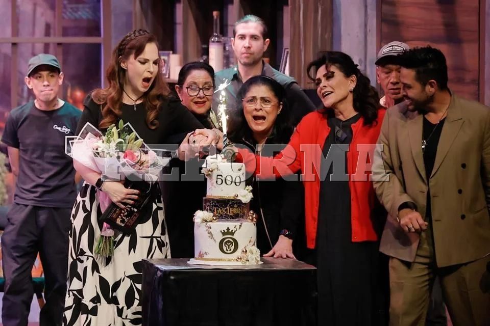 Las Leonas Celebran sus 500 Funciones con un Gran Rugido en el Teatro