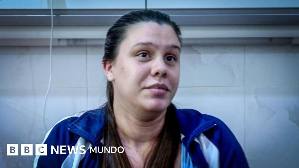 "Nosotros frente al mundo": las futuras madres cubanas que se alistan para dar a luz en un país sumido en la penumbra.