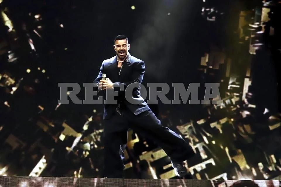 Ricky Martin fusiona géneros con maestría y creatividad
