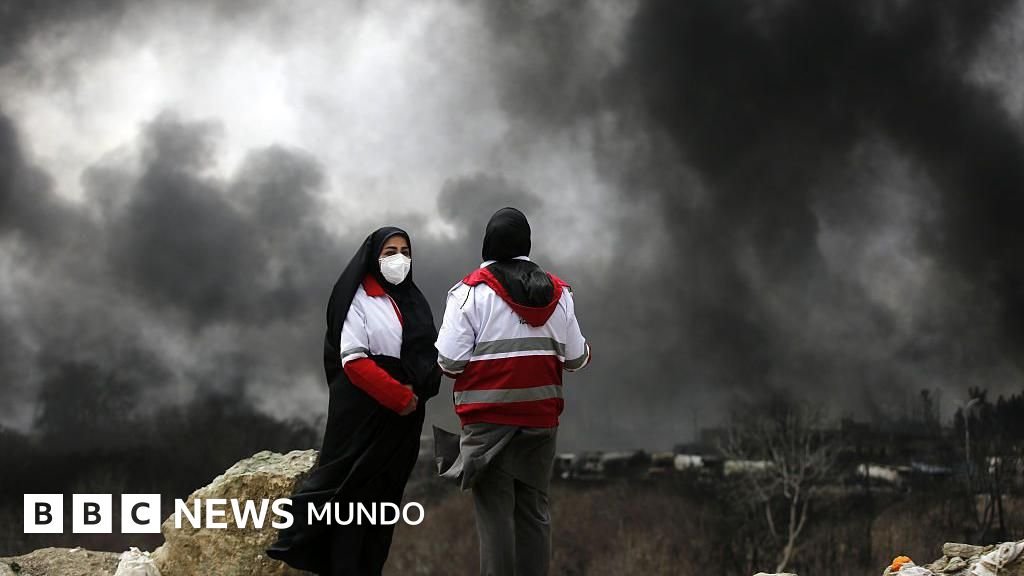 ¿Qué es la "lluvia negra", la nueva amenaza que enfrenta Teherán debido a los ataques de EE.UU. e Israel contra Irán?