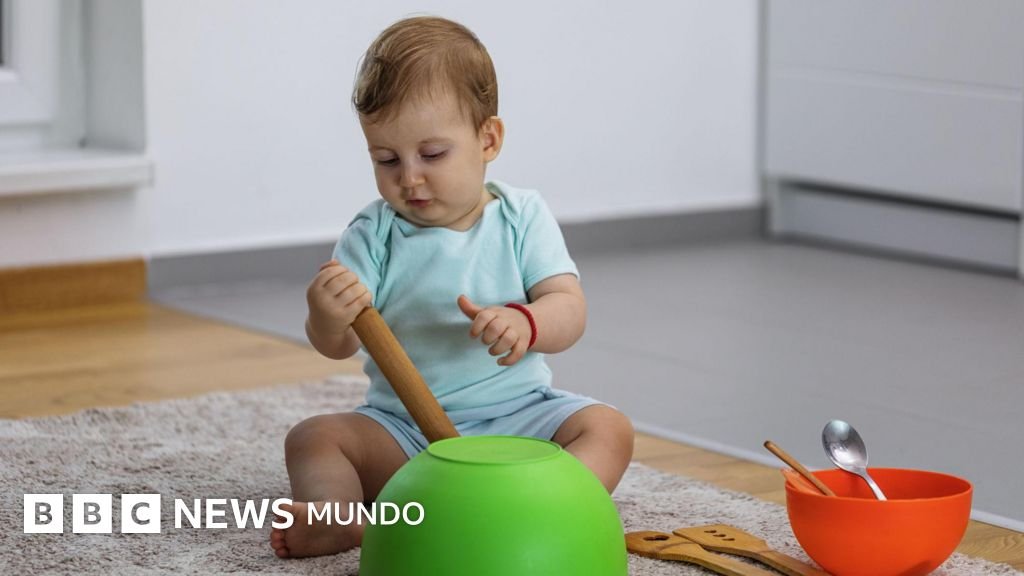 Cómo mantener a un bebé entretenido sin usar pantallas.