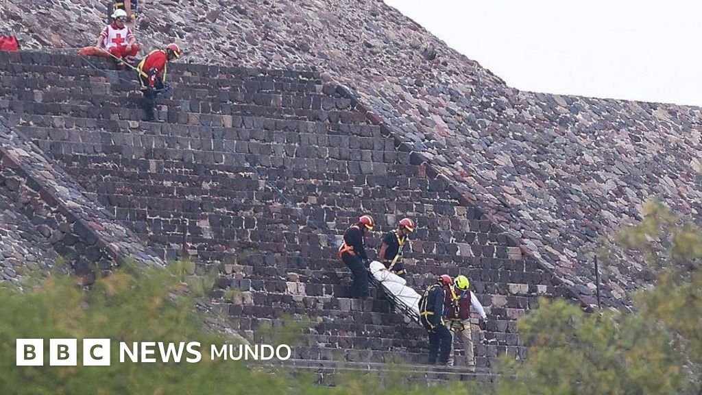 "Disparos desde lo alto de la pirámide y rehenes": testimonios sobre el tiroteo en Teotihuacán que dejó a una mujer muerta y 13 heridos.