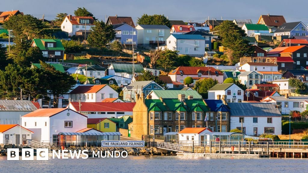 Las Malvinas/Falklands "son parte del Reino Unido", afirma el gobierno británico tras noticias sobre una posible revisión de la postura de EE.UU. respecto a las islas en disputa.