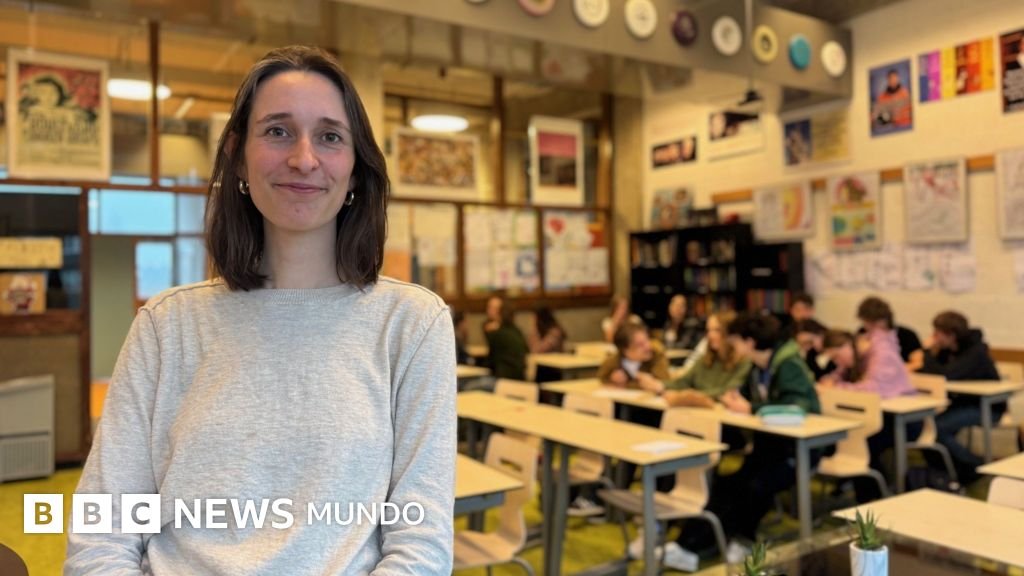 ¿Qué ocurrió en los Países Bajos dos años tras la prohibición del uso de teléfonos móviles en las escuelas?