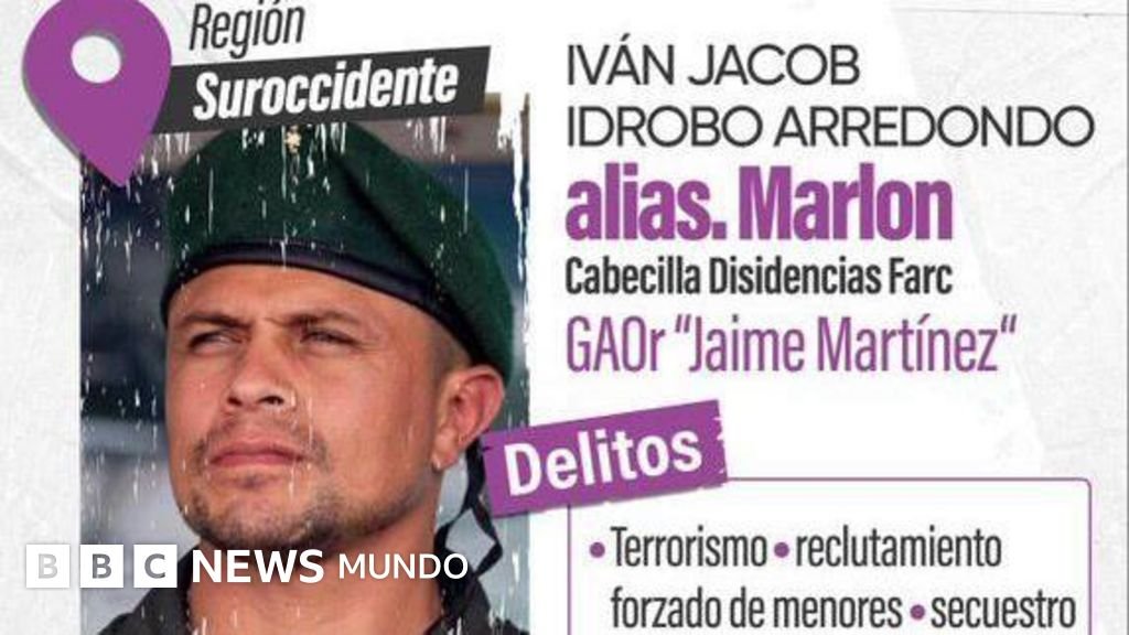 ¿Quién es "Marlon", el guerrillero al que Petro señala como responsable del ataque que causó 20 muertes en Colombia y por el cual se ofrece una recompensa de 1,4 millones de dólares?