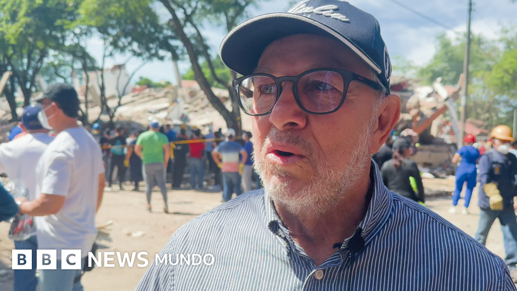 "Cada vez que se reporta a alguien vivo, surge en mí la esperanza de hallar a mi hermano": la angustiosa búsqueda de supervivientes tras el sismo en Cali.