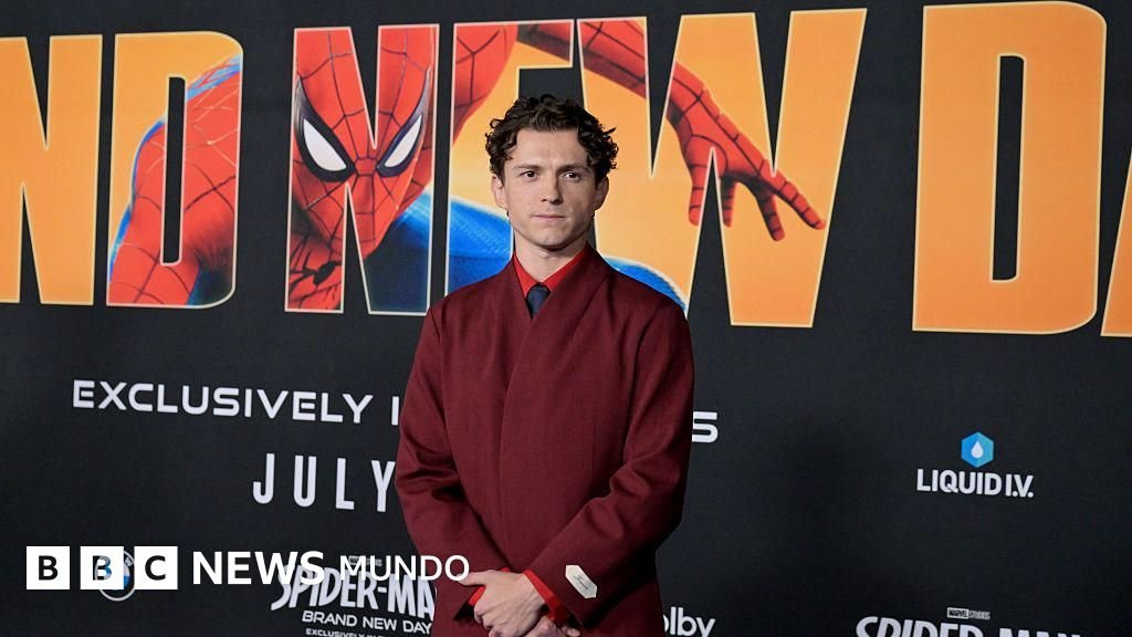 Crítica de la BBC: "Tom Holland necesita hacer avanzar a su Spiderman o debería abandonar el personaje"