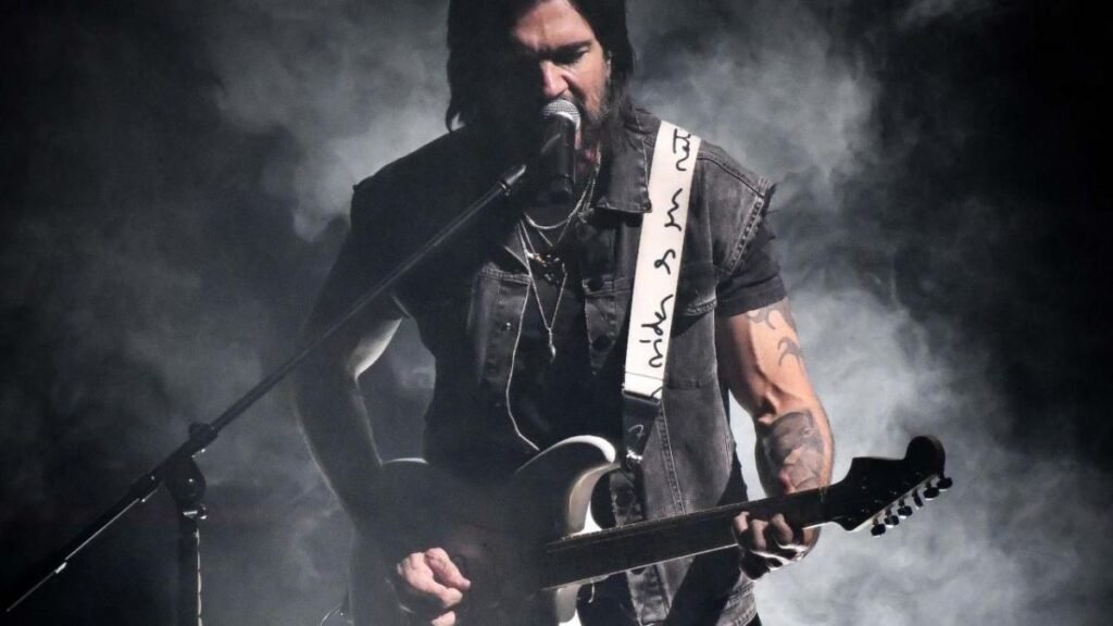 ¿Cómo se denominaba la banda de Juanes? Así comenzaron en el heavy metal.